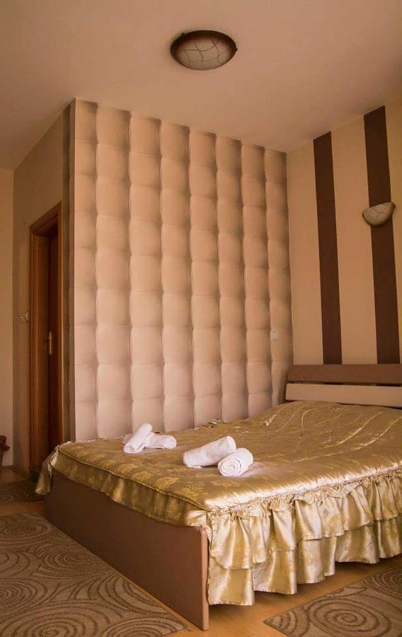 Gala-Garden Hotel Bitola Bagian luar foto