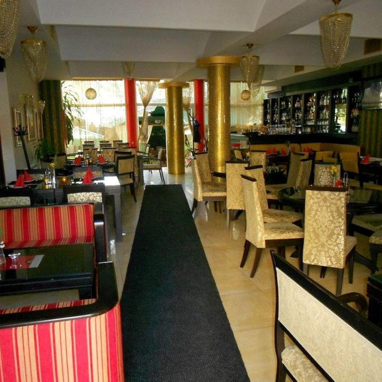 Gala-Garden Hotel Bitola Bagian luar foto